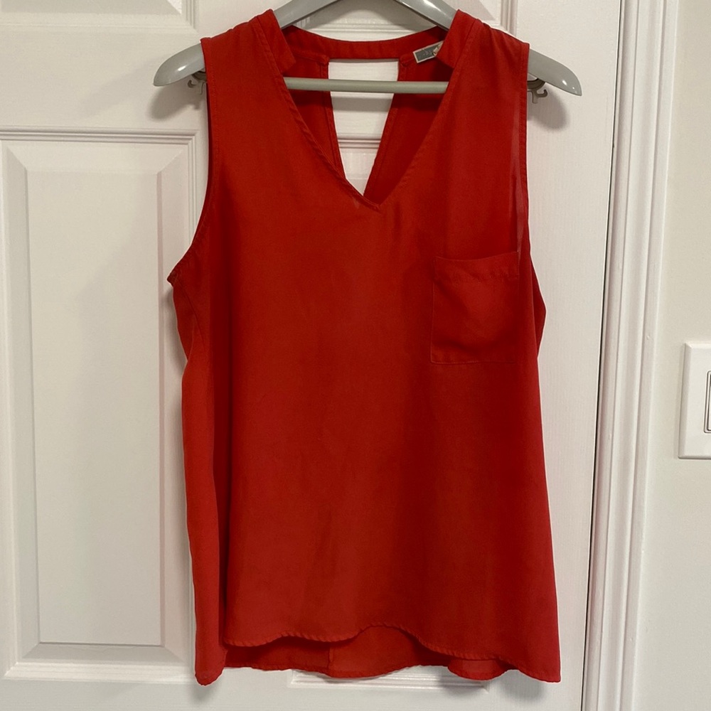 Red Sheer Tank w/ Pocket detail